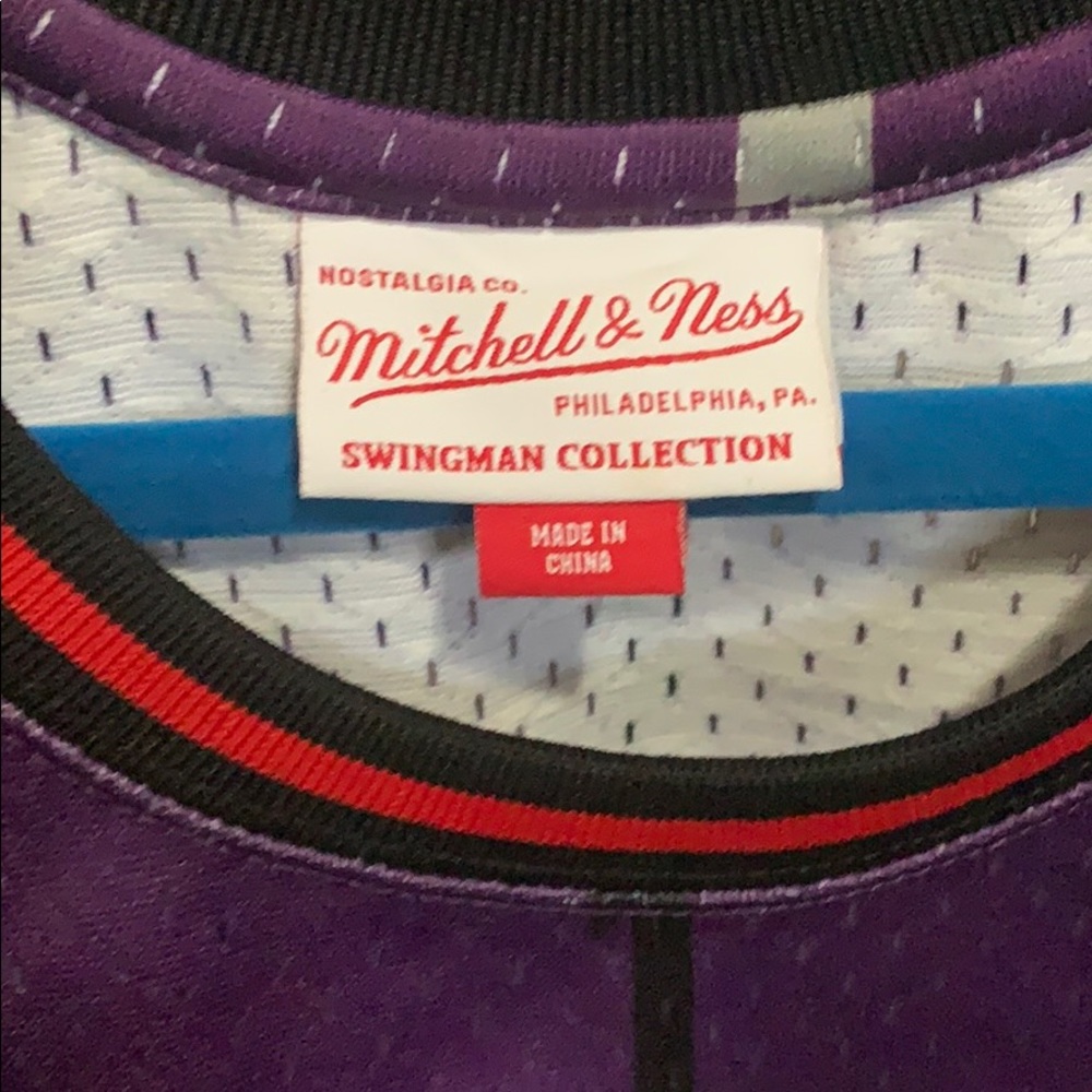 Authentic Raptors Jersey - Picture 3 of 5